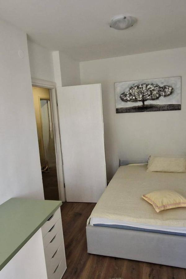 Two Bedroom Cosy Lejlighed *
